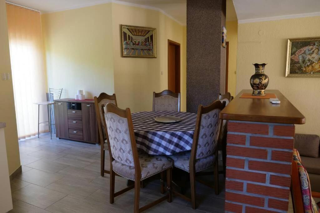 Apartman Carsko Рийека Екстериор снимка